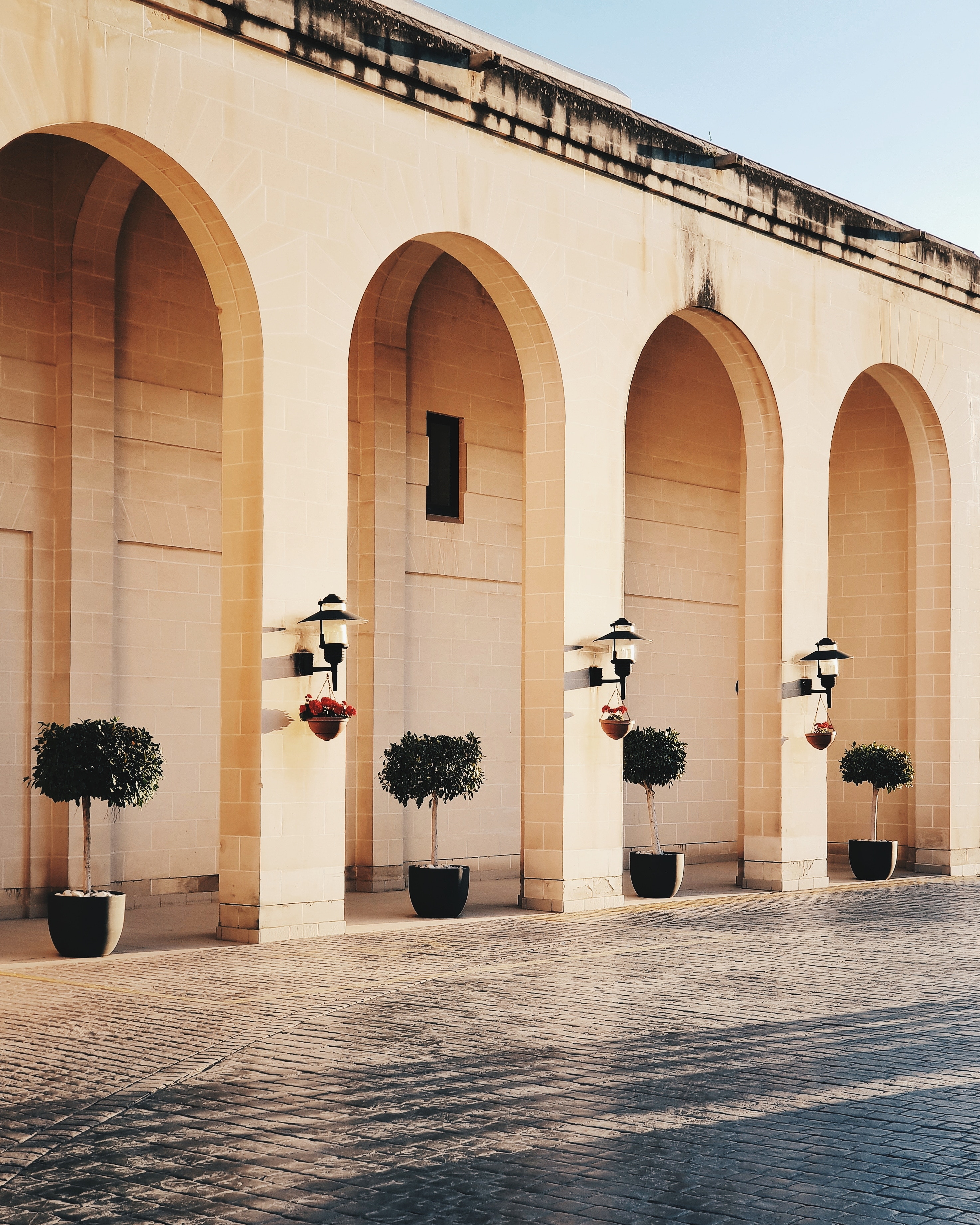 Promenade touristique. Vous recherchez une touche internationale? Notre collection Smooth vous donnera des idées.