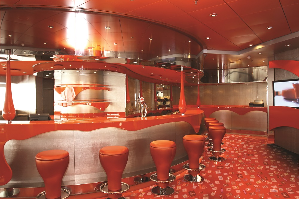 Prêts à faire la fête. Pour une expérience vraiment personnalisée, optez pour un plancher Capture!